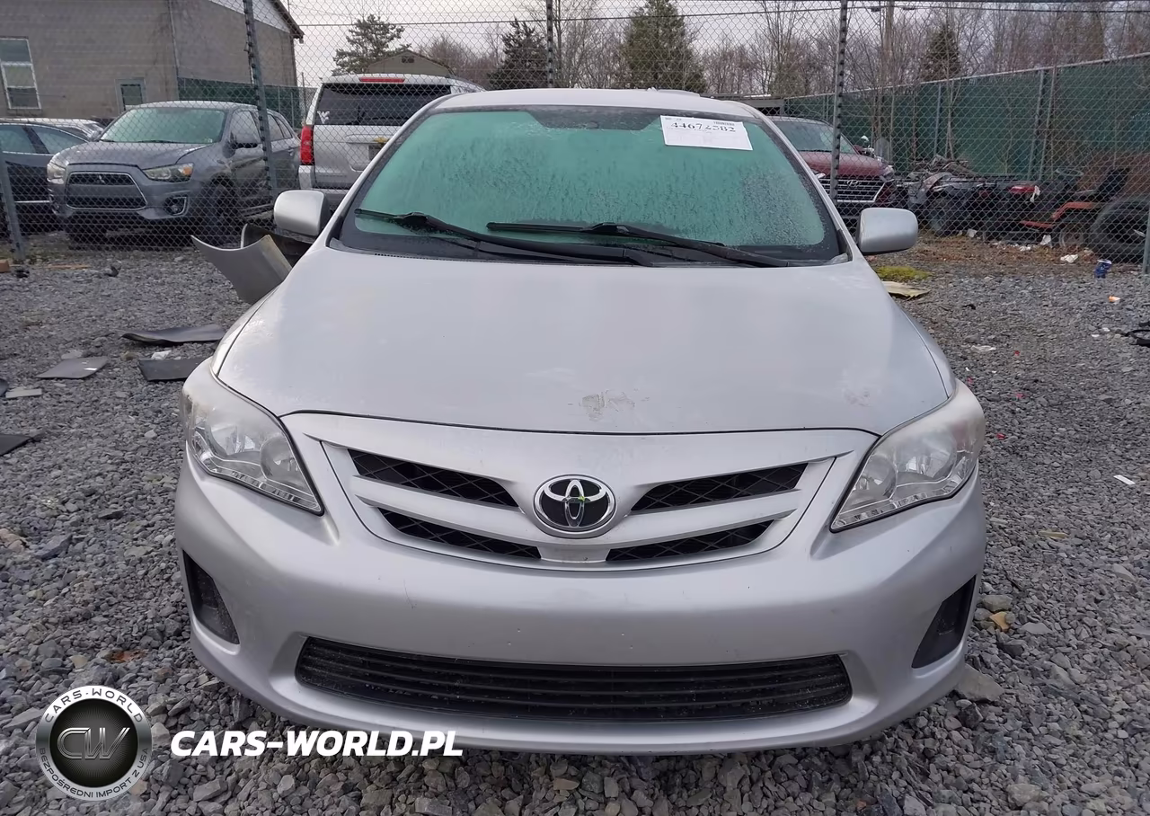 2011 Toyota Corolla Le VIN:2T1BU4EE5BC730424 - 12