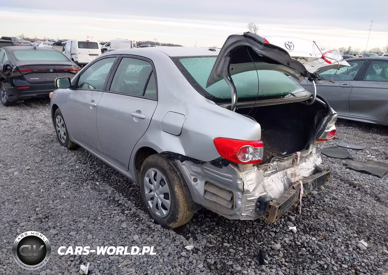 2011 Toyota Corolla Le VIN:2T1BU4EE5BC730424 - 3