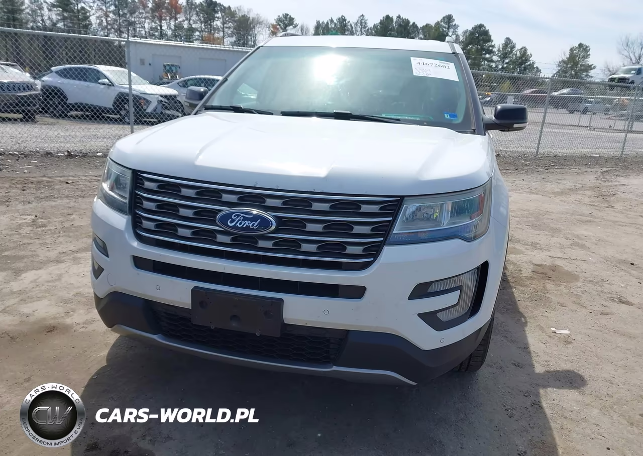 2017 Ford Explorer Xlt VIN:1FM5K8D81HGB16627 - 6