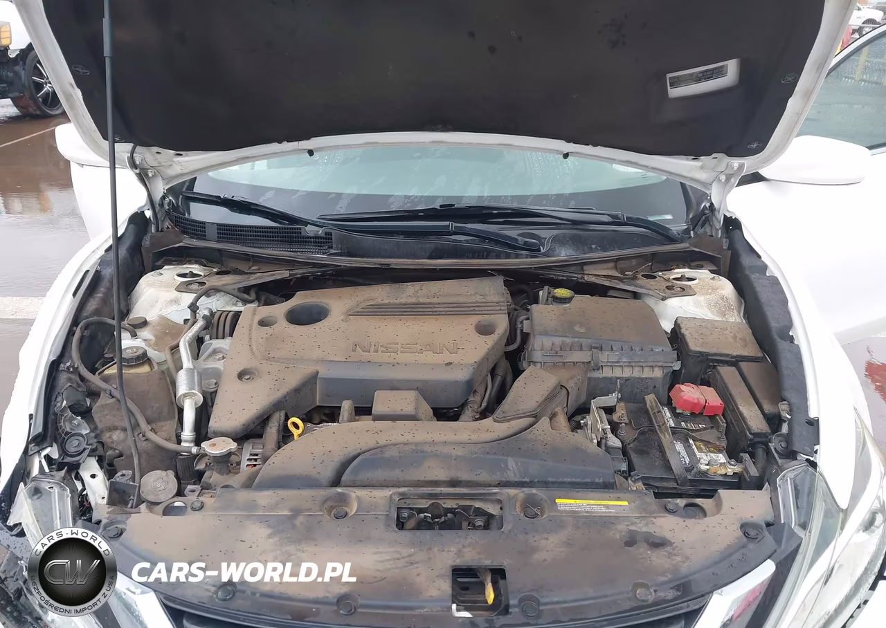 2018 Nissan Altima 2.5 S VIN:1N4AL3AP1JC128732 - 10
