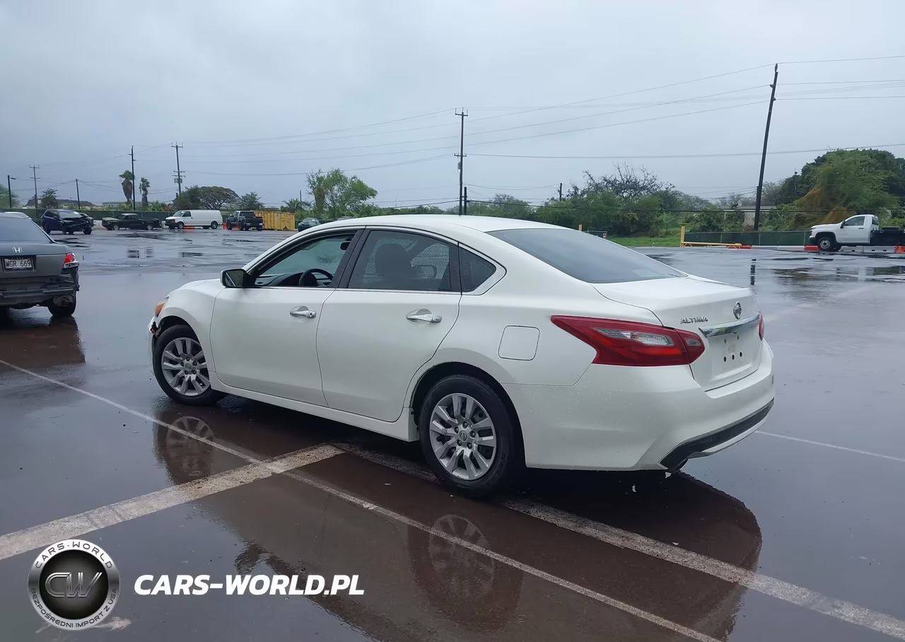 2018 Nissan Altima 2.5 S VIN:1N4AL3AP1JC128732 - 3