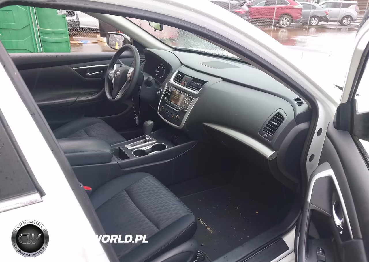 2018 Nissan Altima 2.5 S VIN:1N4AL3AP1JC128732 - 5