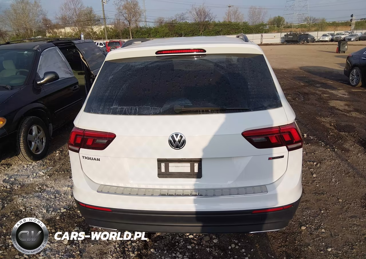 2019 Volkswagen Tiguan 2.0T S VIN:3VV0B7AX6KM089458 - 17
