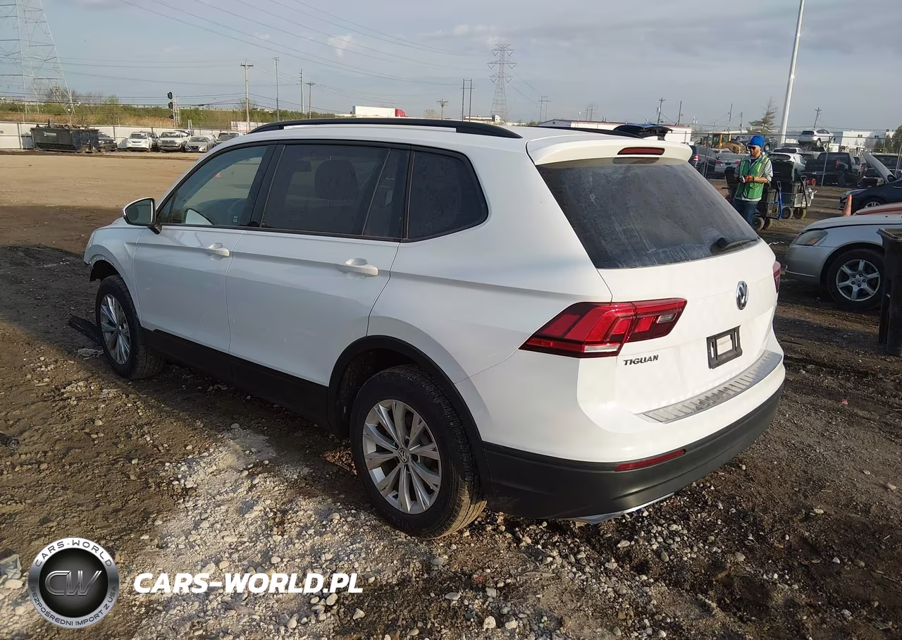 2019 Volkswagen Tiguan 2.0T S VIN:3VV0B7AX6KM089458 - 3