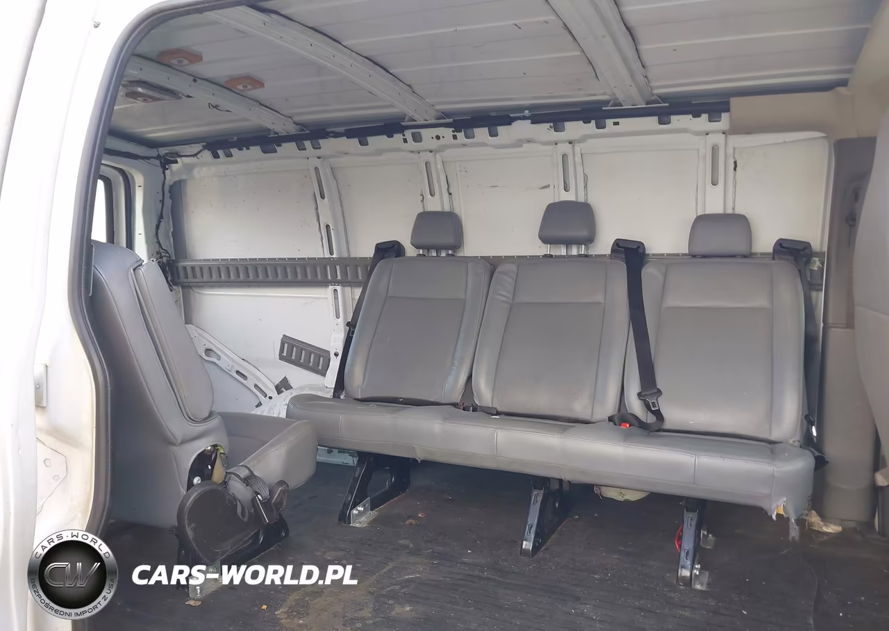 2006 Chevrolet Express Work Van VIN:1GCGG25V461196599 - 8