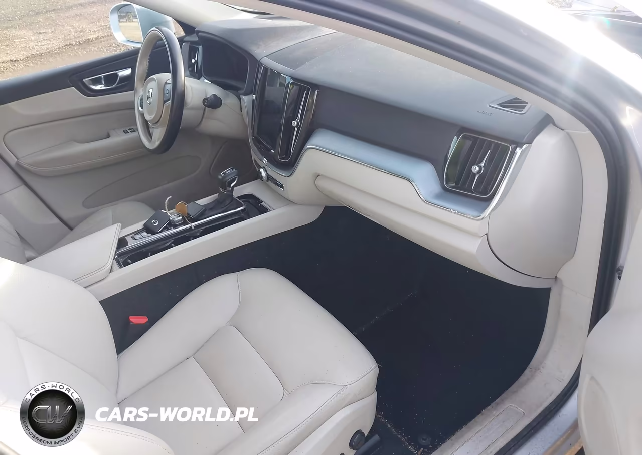 2020 Volvo Xc60 T6 Momentum VIN:YV4A22RK2L1517925 - 5