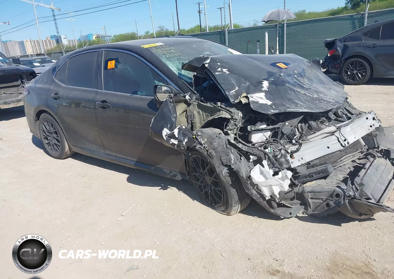 2022 Toyota Camry Le