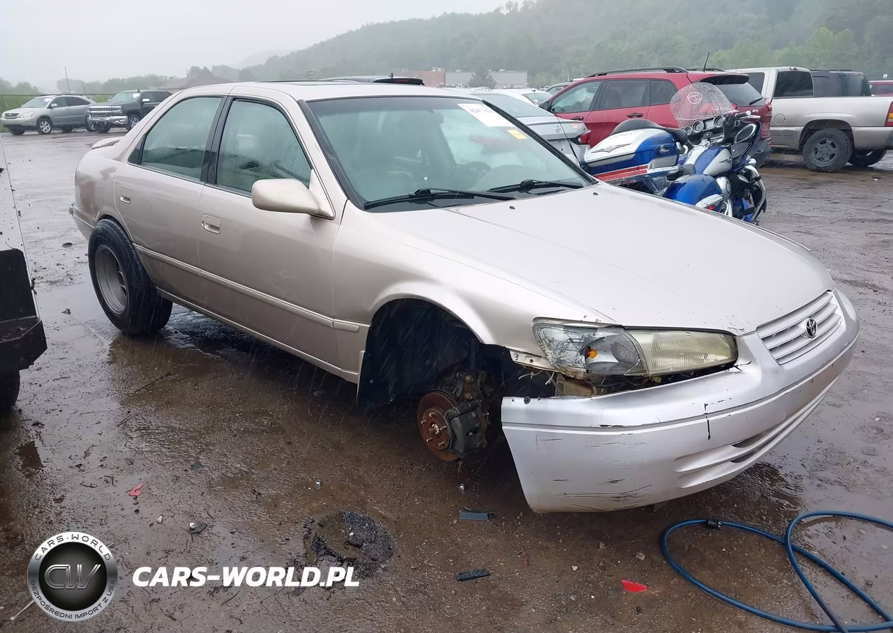 1999 Toyota Camry Le
