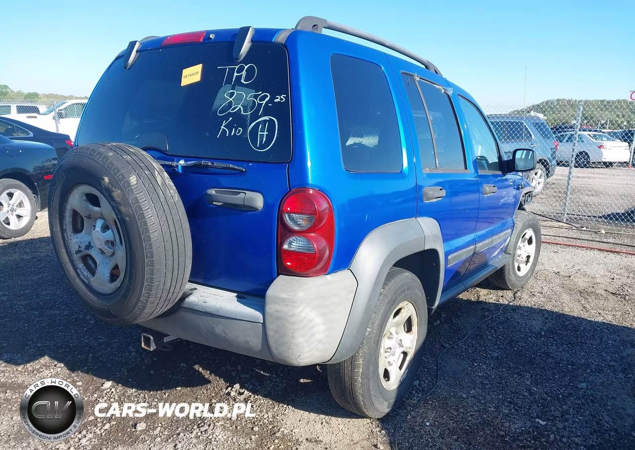 2006 Jeep Liberty Sport VIN:1J4GL48K36W181579 - 4