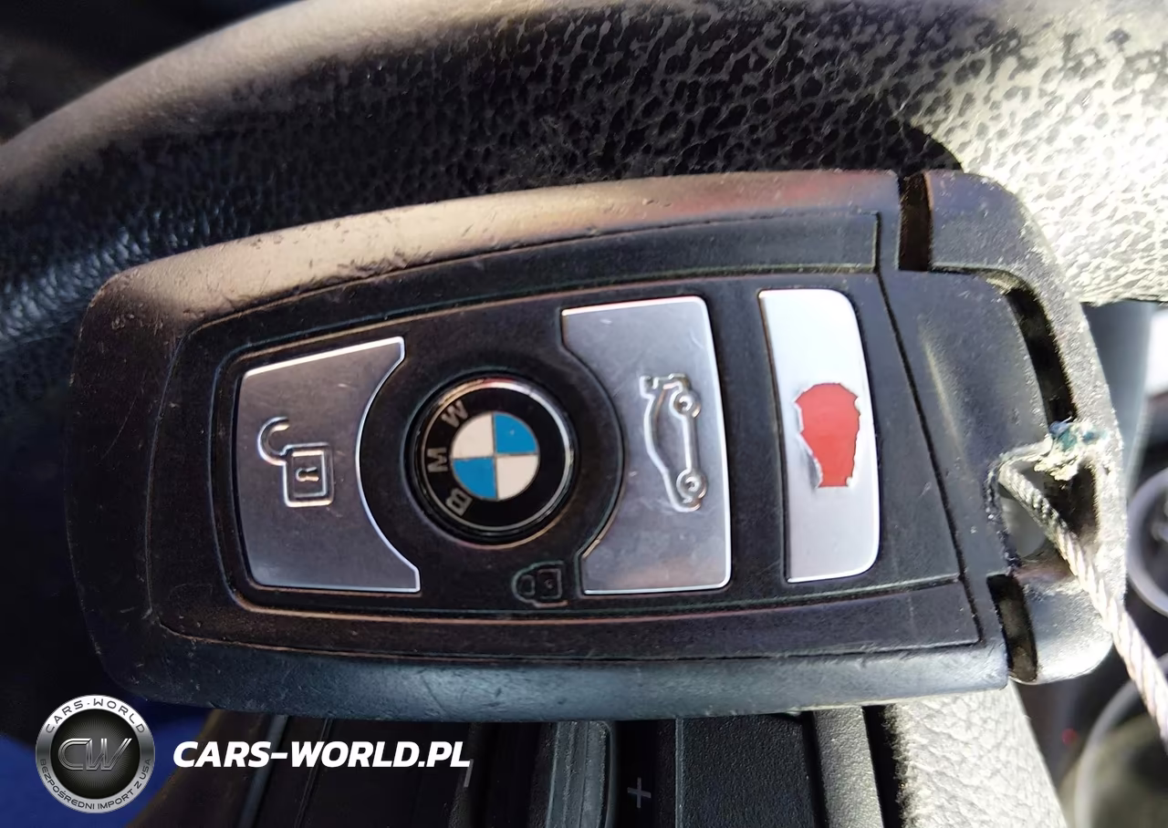 2016 BMW 320I VIN:WBA8A9C55GK618678 - 11