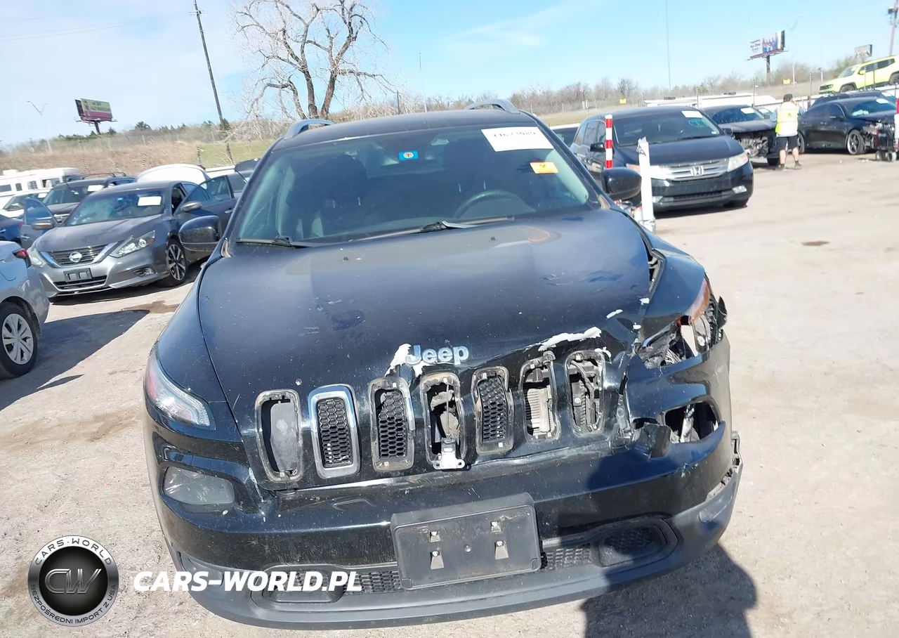 2018 Jeep Cherokee Latitude Plus Fwd VIN:1C4PJLLB7JD503433 - 12