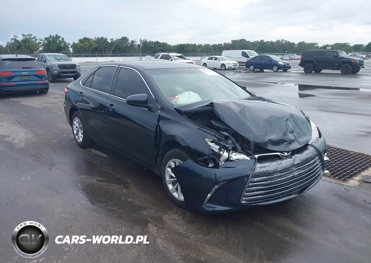 2017 Toyota Camry Le