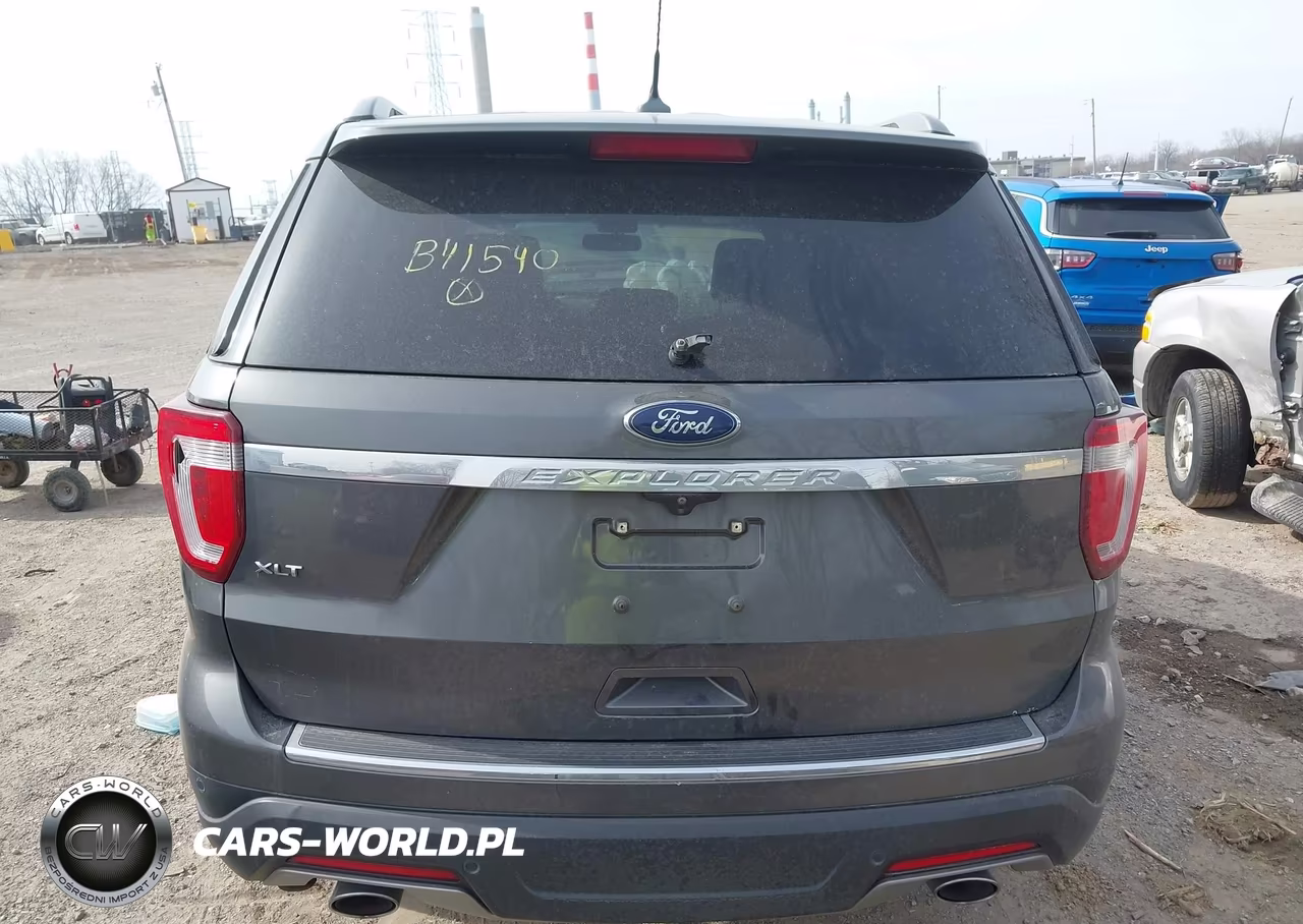 2018 Ford Explorer Xlt VIN:1FM5K7D84JGB41540 - 16