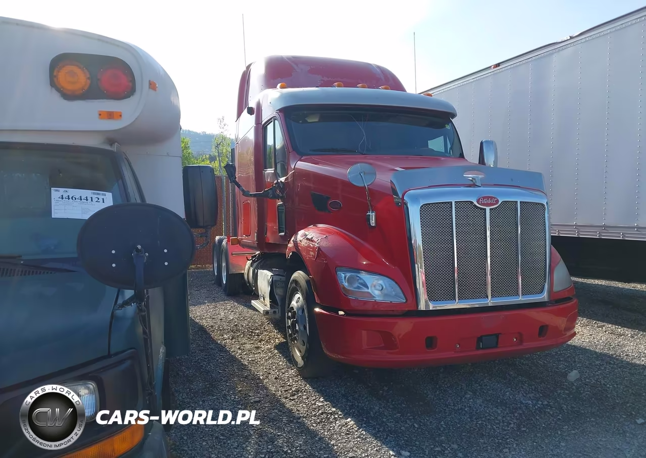 2012 Peterbilt 587 – zdjęcie 1 z 16