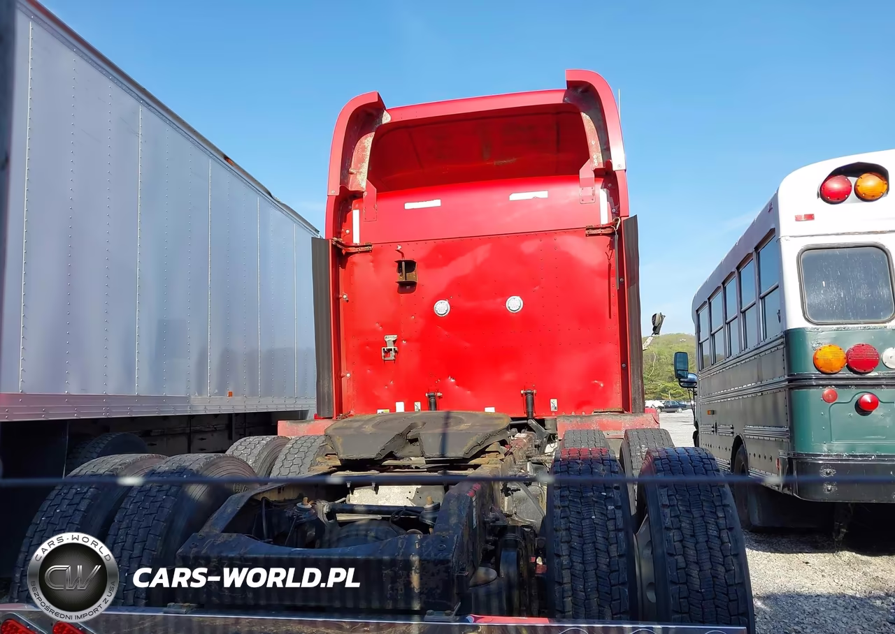 2012 Peterbilt 587 VIN:1XP4D49X9CD132750 - 16