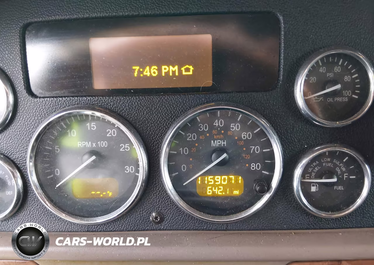 2012 Peterbilt 587 VIN:1XP4D49X9CD132750 - 5