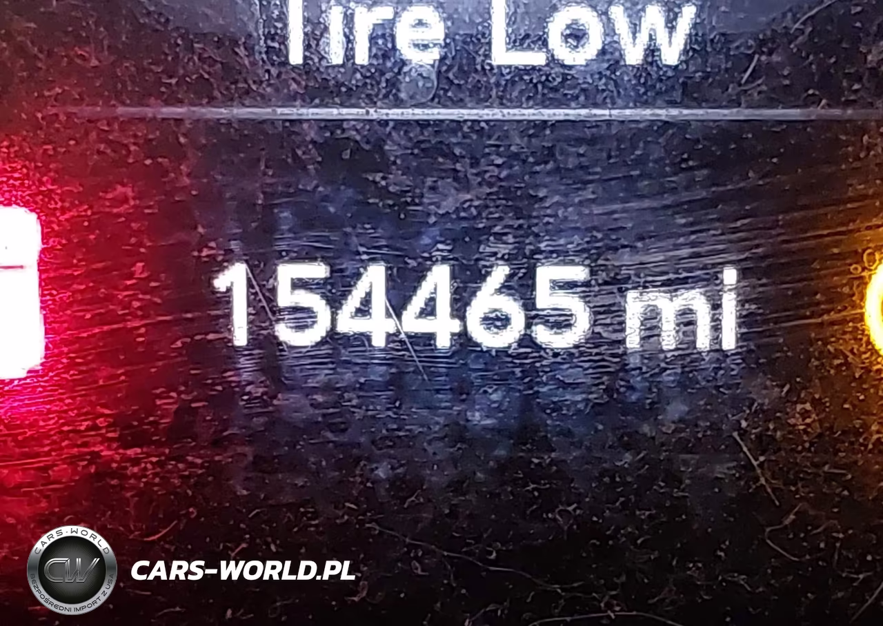 2019 Jeep Wrangler Unlimited Sport S 4X4 VIN:1C4HJXDNXKW575365 - 16