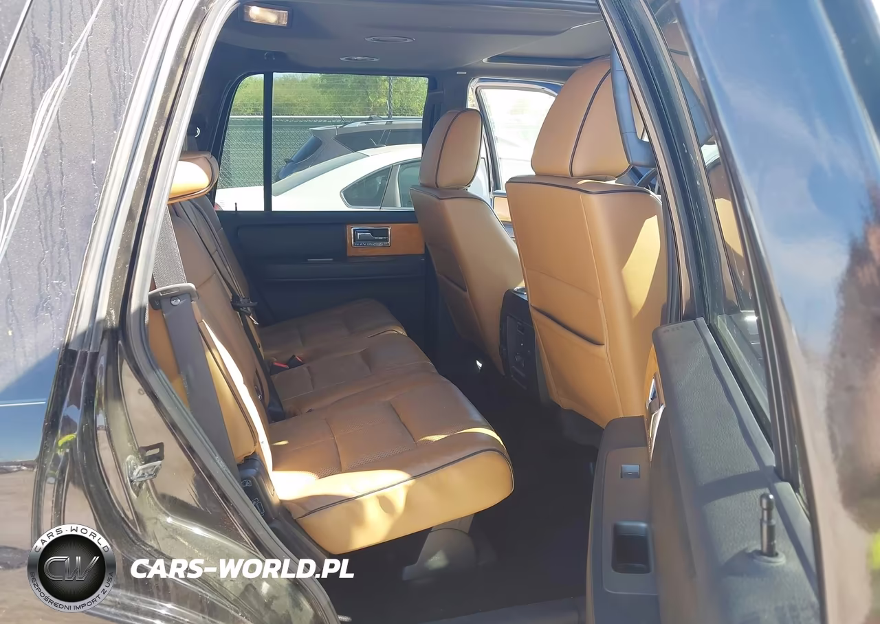 2014 Lincoln Navigator VIN:5LMJJ2H57EEL03034 - 8
