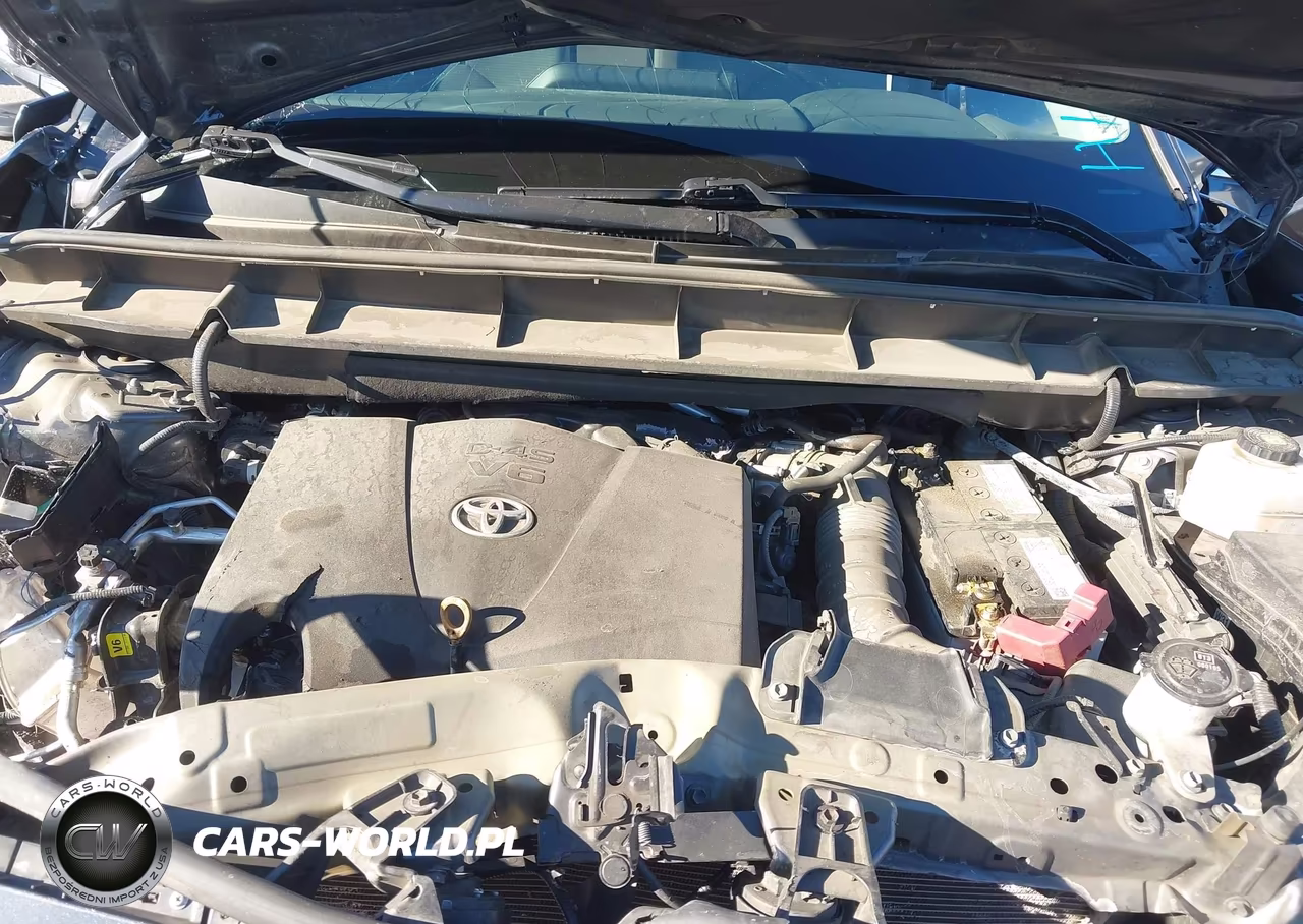 2022 Toyota Highlander L VIN:5TDCZRAH2NS095533 - 10