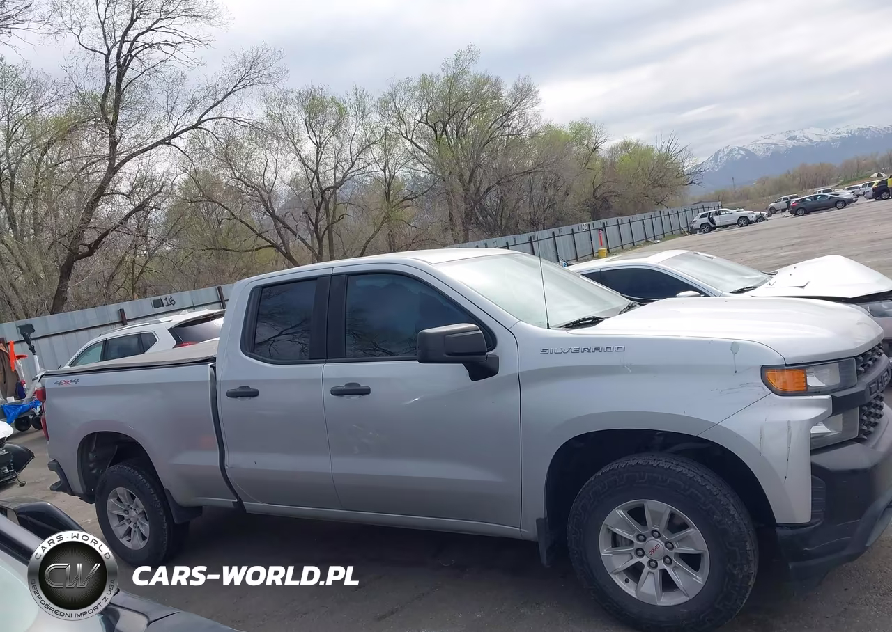 2019 Chevrolet Silverado 1500 Work Truck VIN:1GCRYAEH9KZ327757 - 13