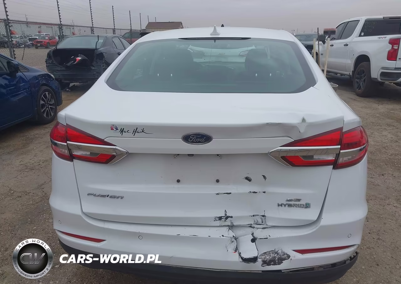 2019 Ford Fusion Hybrid Se VIN:3FA6P0LU3KR189949 - 16