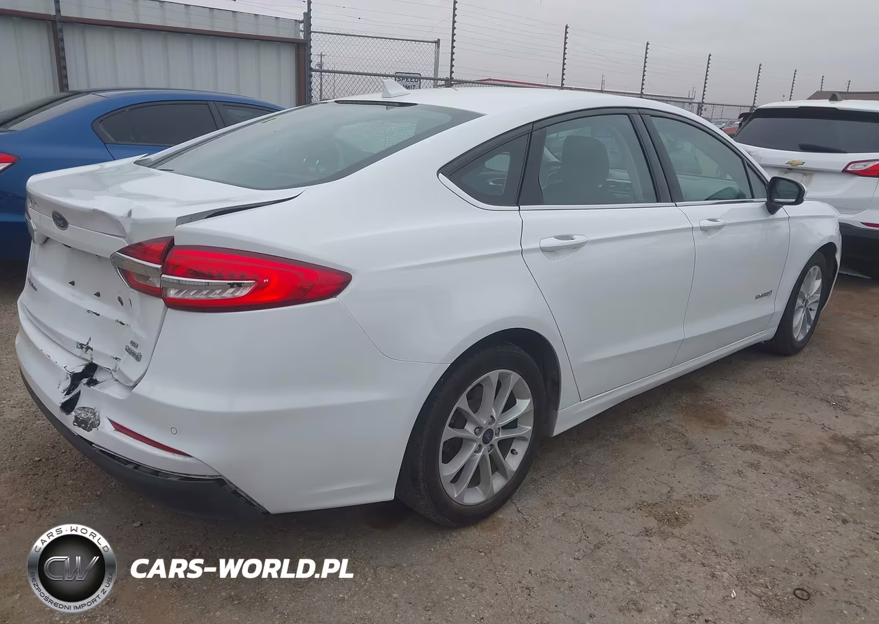 2019 Ford Fusion Hybrid Se VIN:3FA6P0LU3KR189949 - 4