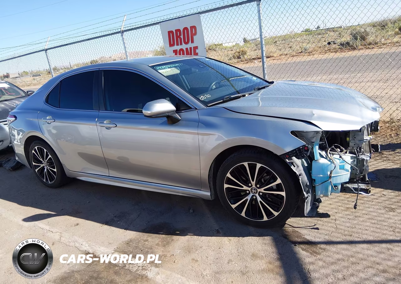2020 Toyota Camry Se VIN:4T1G11AK9LU860084 - 13