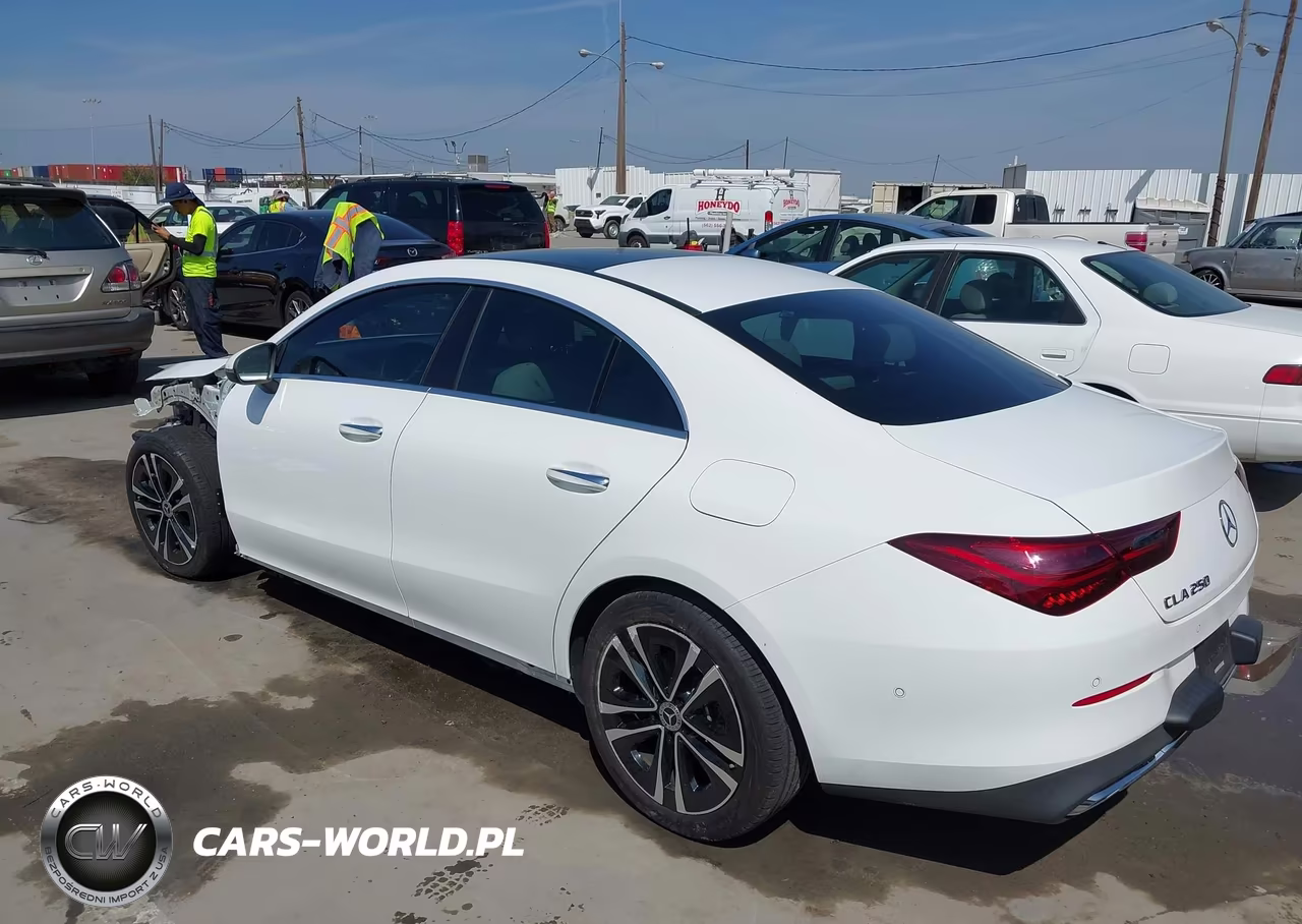 2025 Mercedes-Benz Cla 250 Coupe VIN:W1K5J4GB8SN482231 - 3