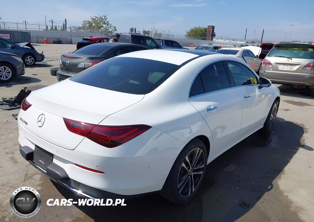 2025 Mercedes-Benz Cla 250 Coupe VIN:W1K5J4GB8SN482231 - 4