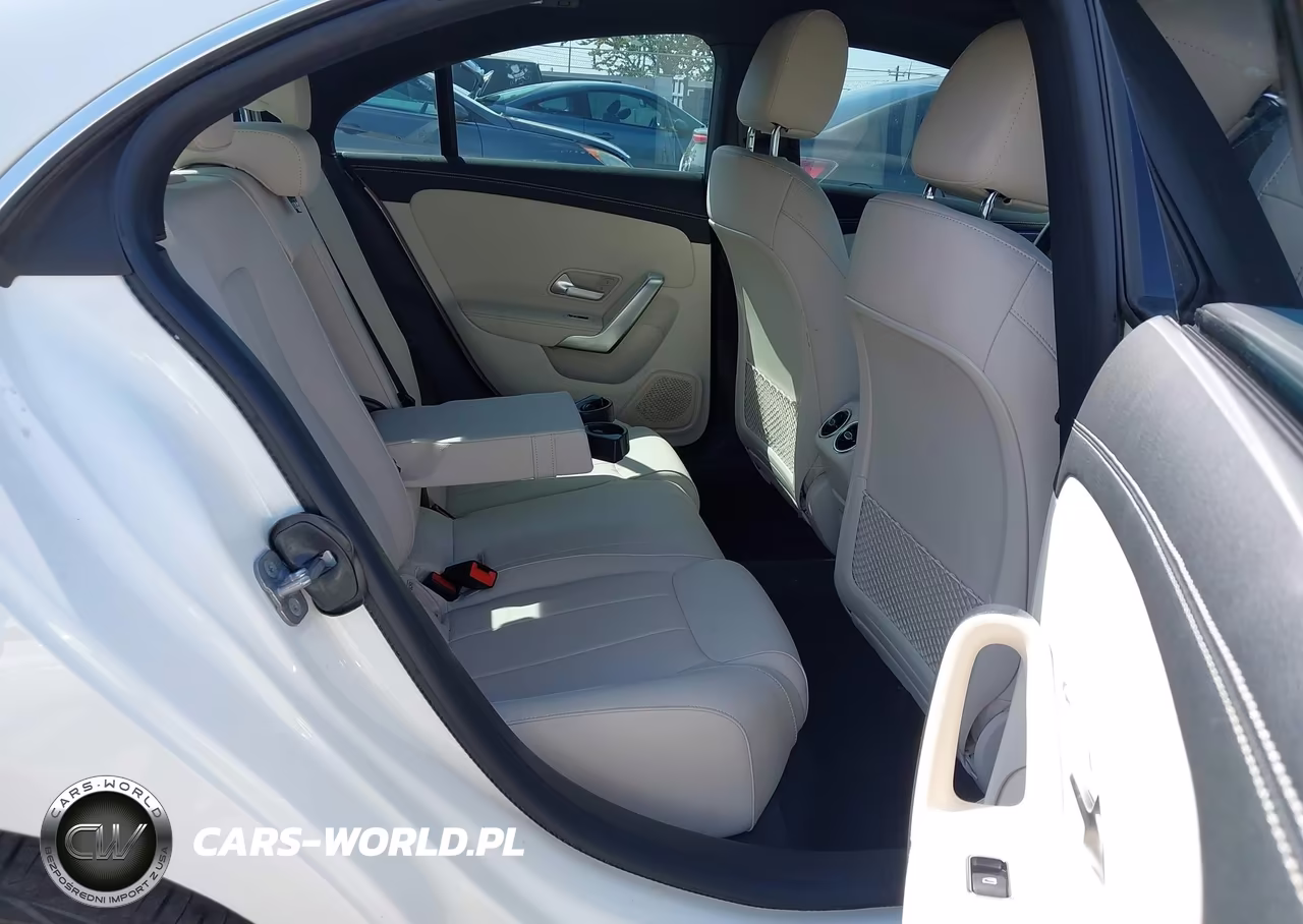 2025 Mercedes-Benz Cla 250 Coupe VIN:W1K5J4GB8SN482231 - 8