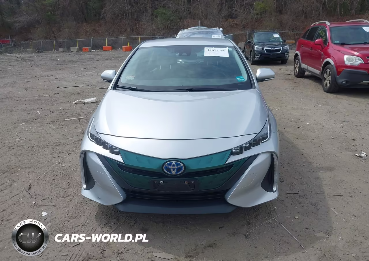 2018 Toyota Prius Prime Premium VIN:JTDKARFP9J3092692 - 12