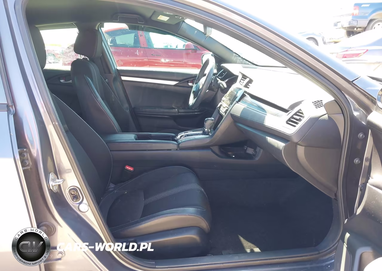 2019 Honda Civic Sport VIN:2HGFC2F88KH502099 - 5