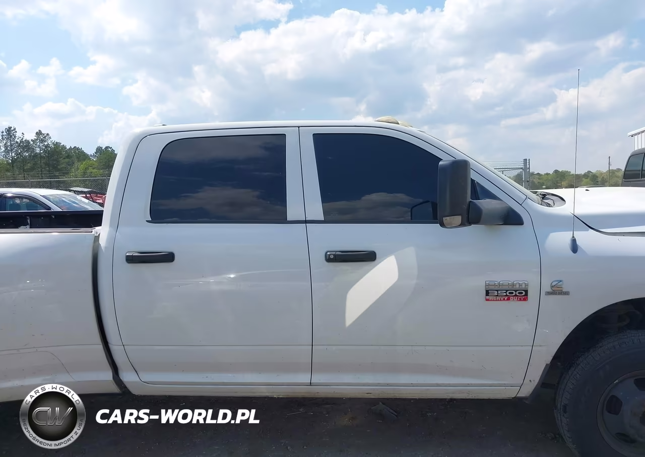2011 Ram Ram 3500 St VIN:3D73Y4CL8BG603432 - 13