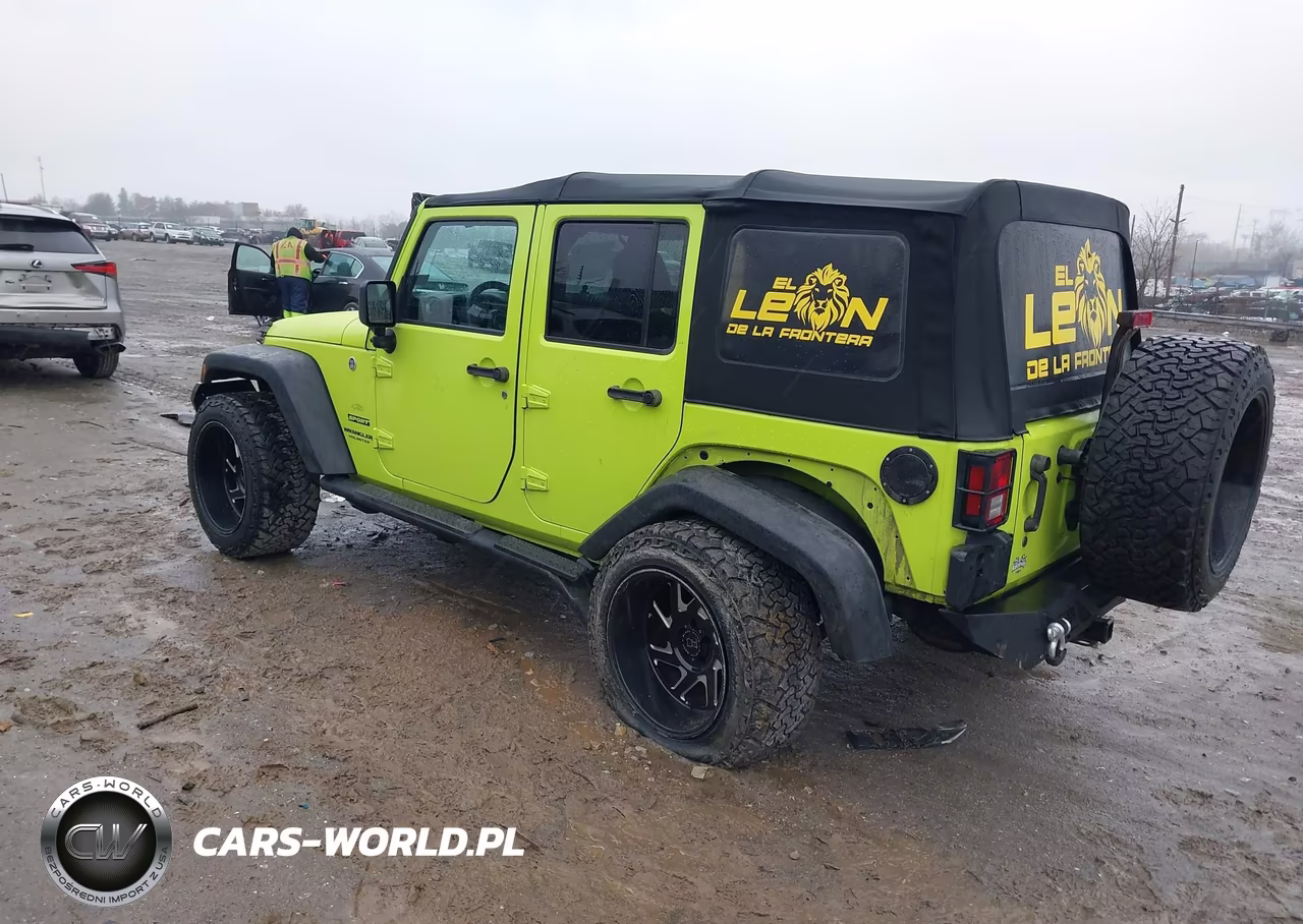 2016 Jeep Wrangler Unlimited Sport VIN:1C4HJWDG8GL318709 - 3