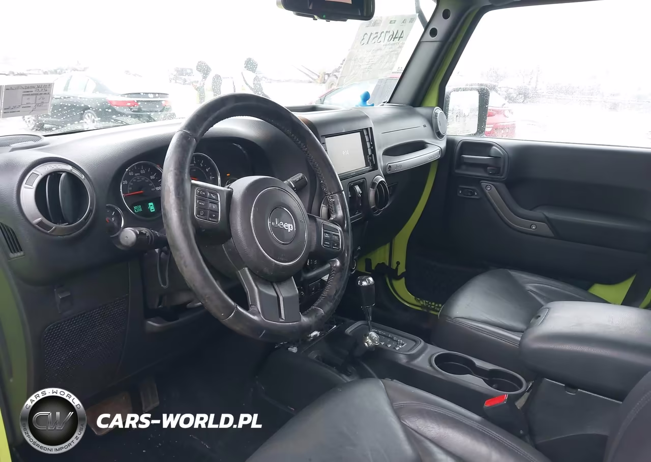 2016 Jeep Wrangler Unlimited Sport VIN:1C4HJWDG8GL318709 - 5