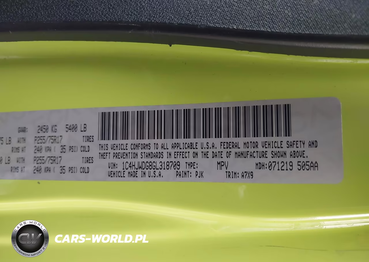 2016 Jeep Wrangler Unlimited Sport VIN:1C4HJWDG8GL318709 - 9
