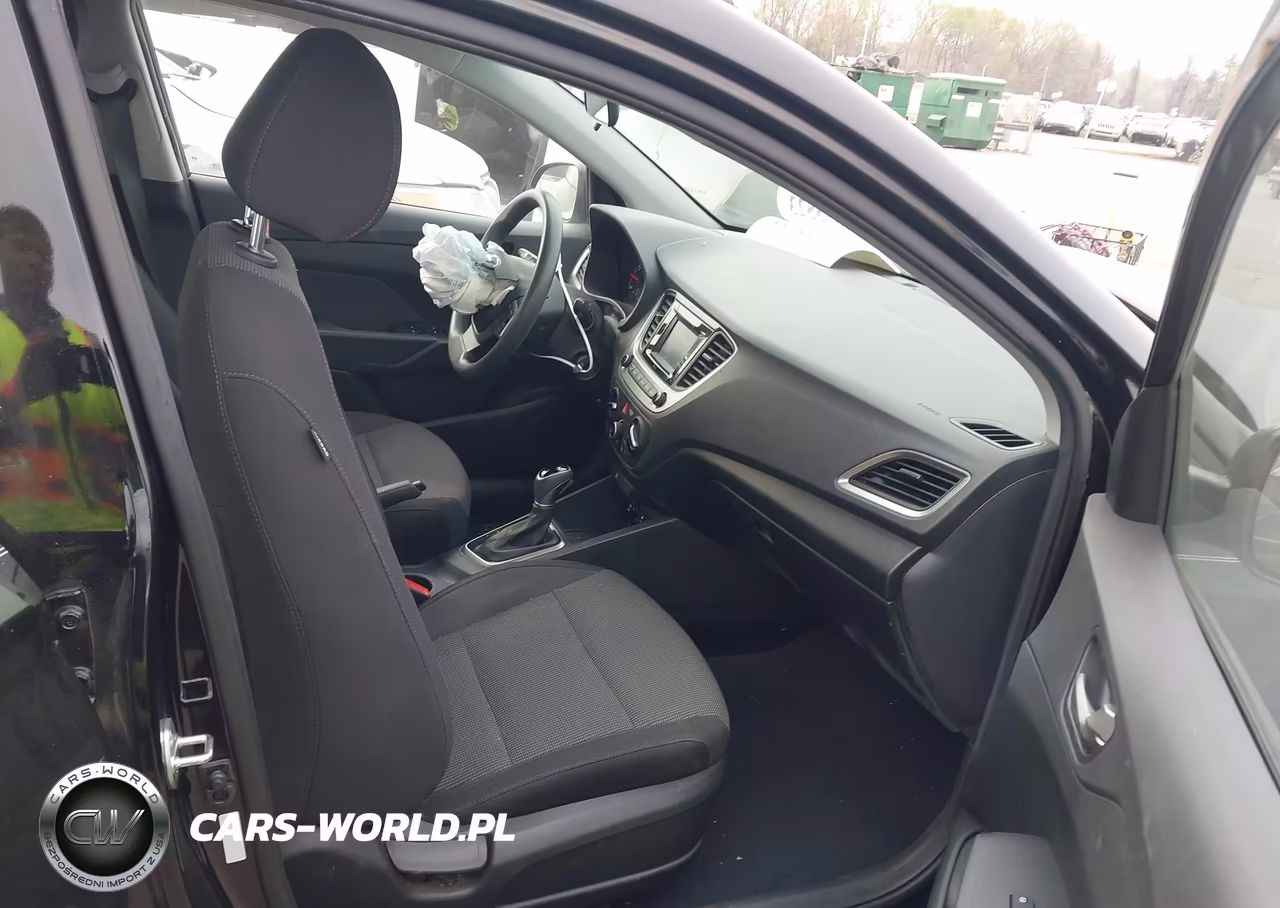 2018 Hyundai Accent Se VIN:3KPC24A36JE034296 - 5