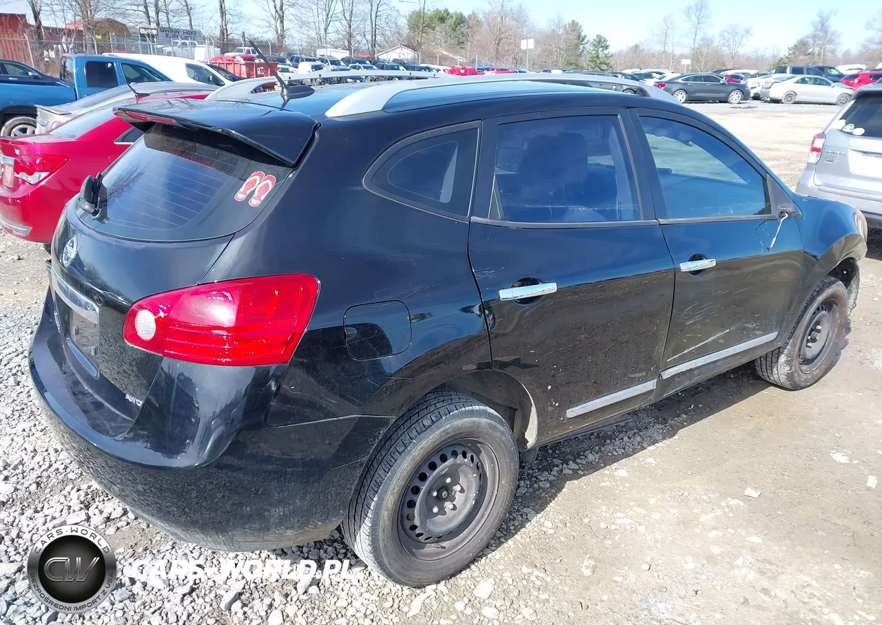 2015 Nissan Rogue Select S VIN:JN8AS5MV9FW757376 - 4