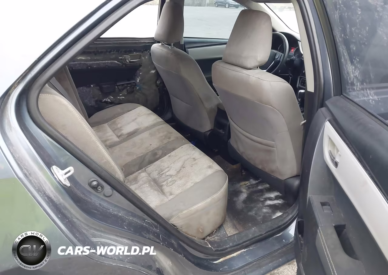 2018 Toyota Corolla Le VIN:2T1BURHE9JC017288 - 8