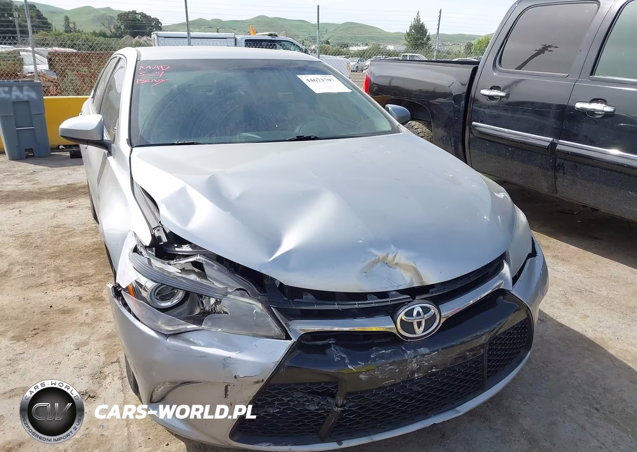 2017 Toyota Camry Se VIN:4T1BF1FK4HU370356 - 6