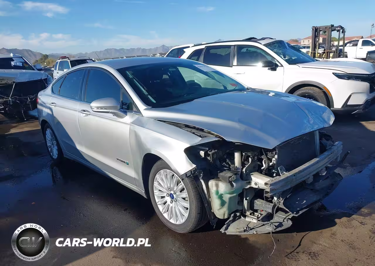 2016 Ford Fusion Hybrid Se