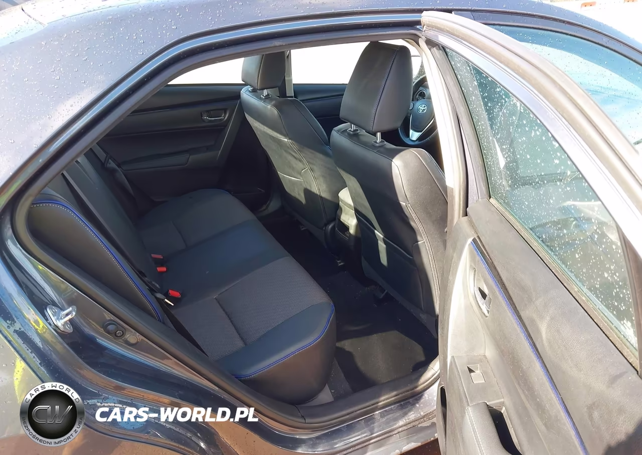 2018 Toyota Corolla Se-Xse VIN:5YFBURHE6JP848554 - 8