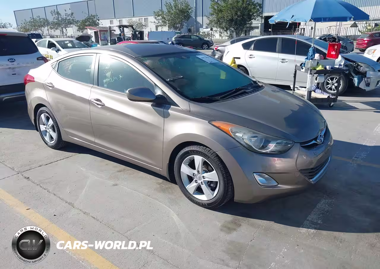 2013 Hyundai Elantra Gls