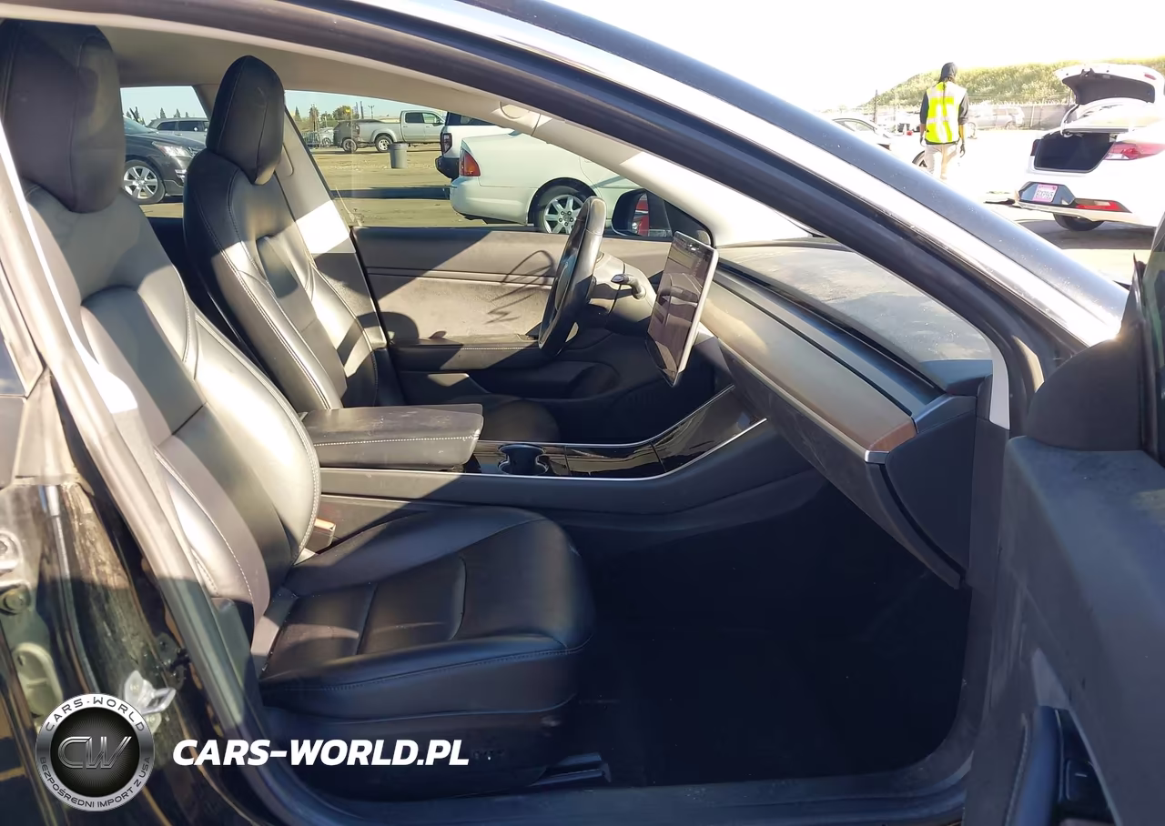 2018 Tesla Model 3 Long Range-Performance VIN:5YJ3E1EBXJF103198 - 5
