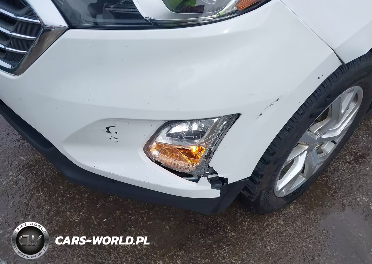 2018 Chevrolet Equinox Premier VIN:2GNAXVEV3J6306532 - 17