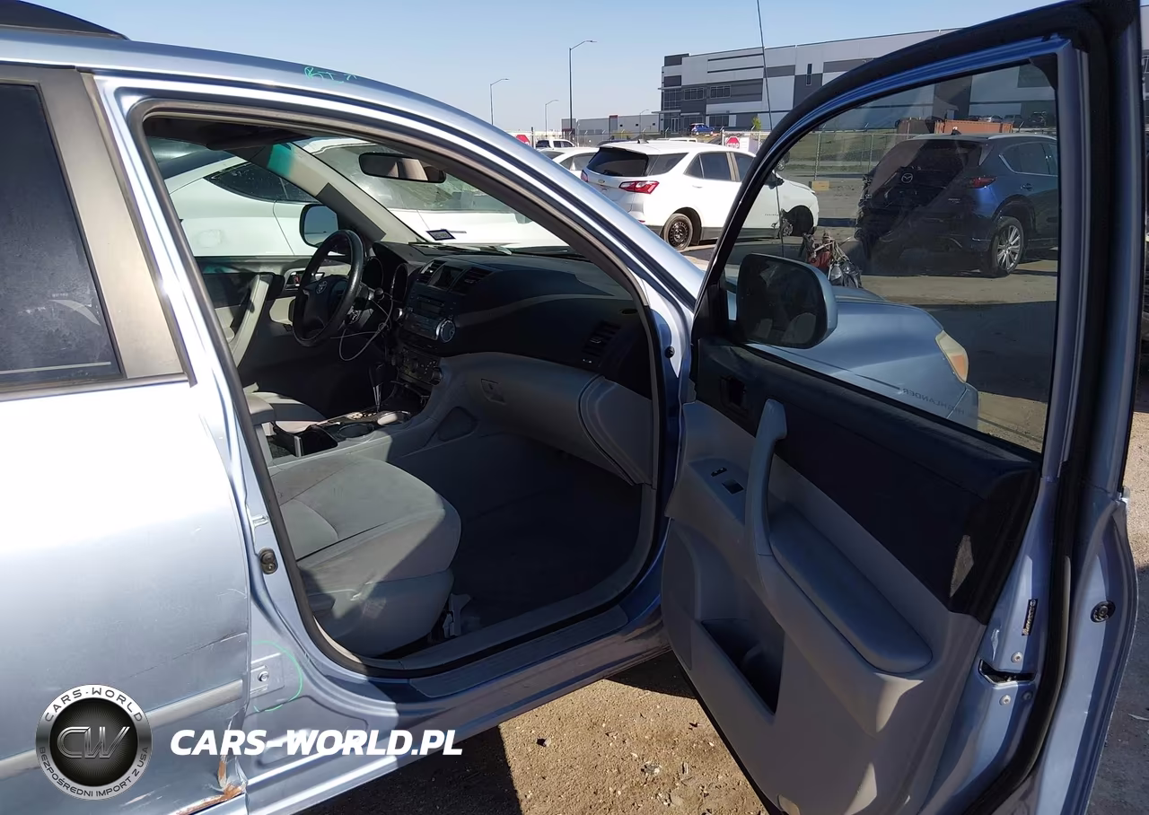 2010 Toyota Highlander Base V6 VIN:JTEZK3EH5A2095531 - 5