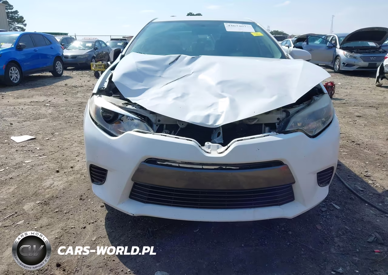 2016 Toyota Corolla Le VIN:2T1BURHE3GC554814 - 12