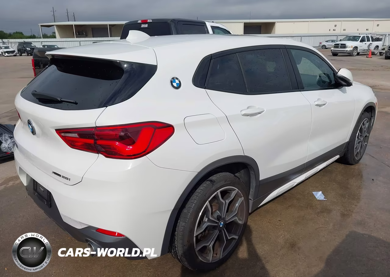 2018 BMW X2 xDrive28I VIN:WBXYJ5C3XJEF82069 - 4