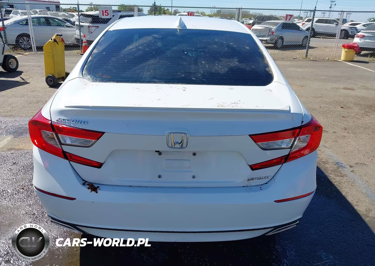 2018 Honda Accord Sport VIN:1HGCV1F30JA235615 - 16