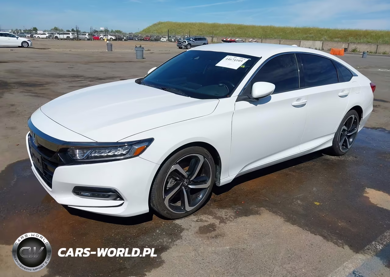 2018 Honda Accord Sport VIN:1HGCV1F30JA235615 - 2